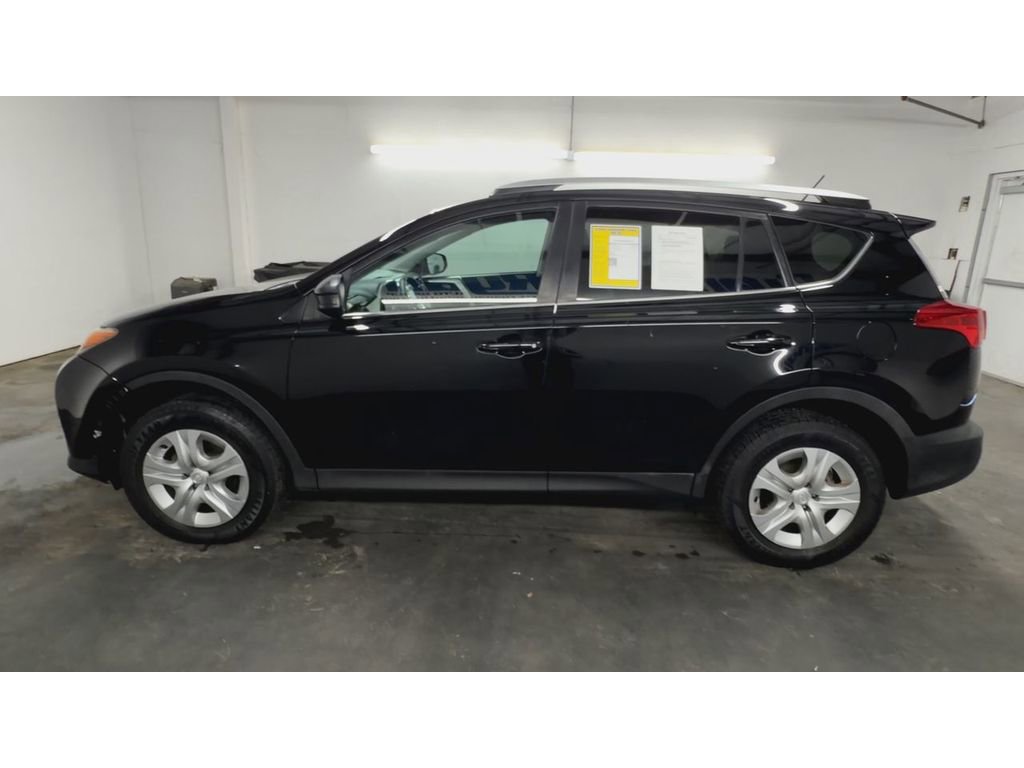 Used 2015 Toyota RAV4 LE image 5