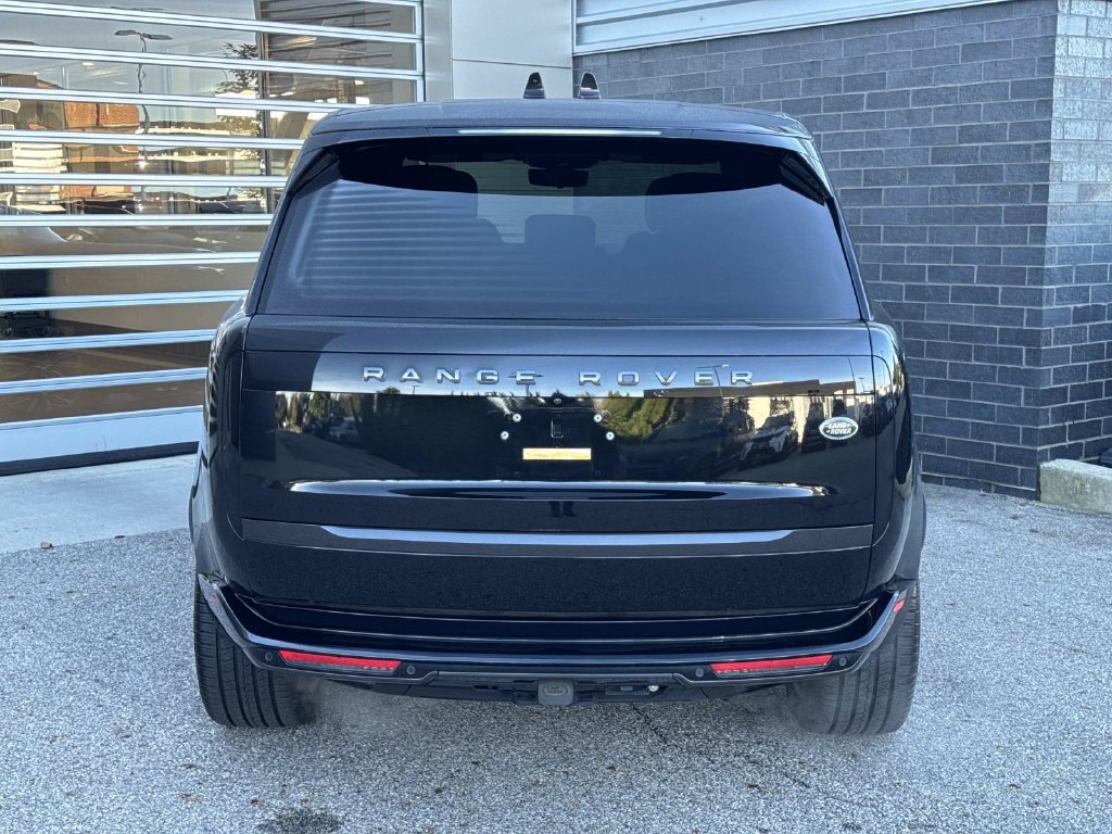 Certified 2023 Land Rover Range Rover SE AWD/4WD image 5