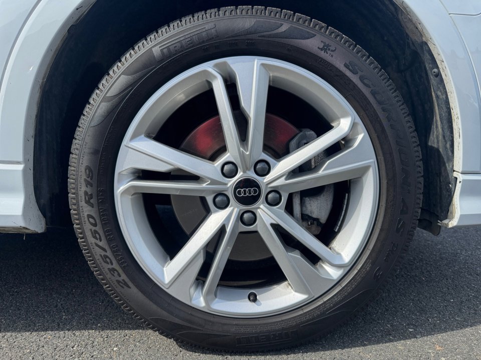 Used 2023 Audi Q3 2.0T Premium Plus AWD/4WD image 27