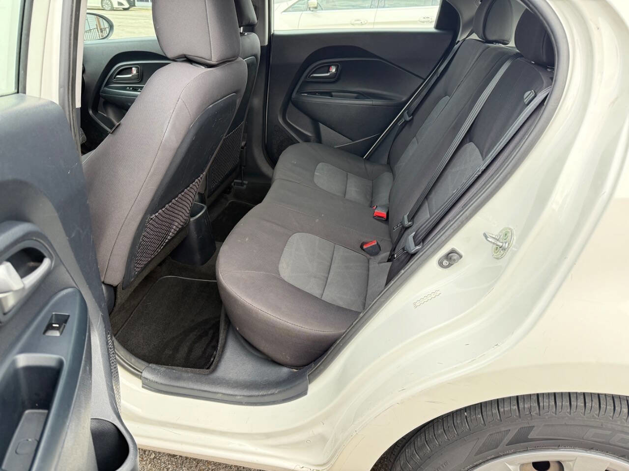 Used 2015 Kia Rio LX w/ Power Package image 11