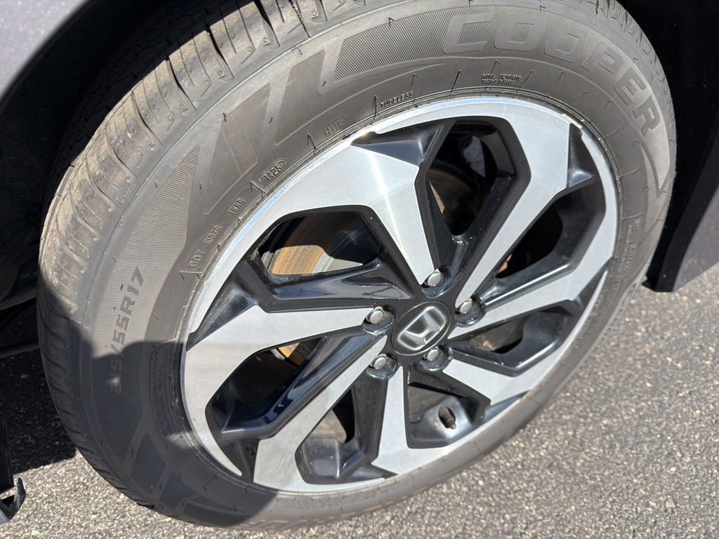 Used 2017 Honda Accord EX-L image 9