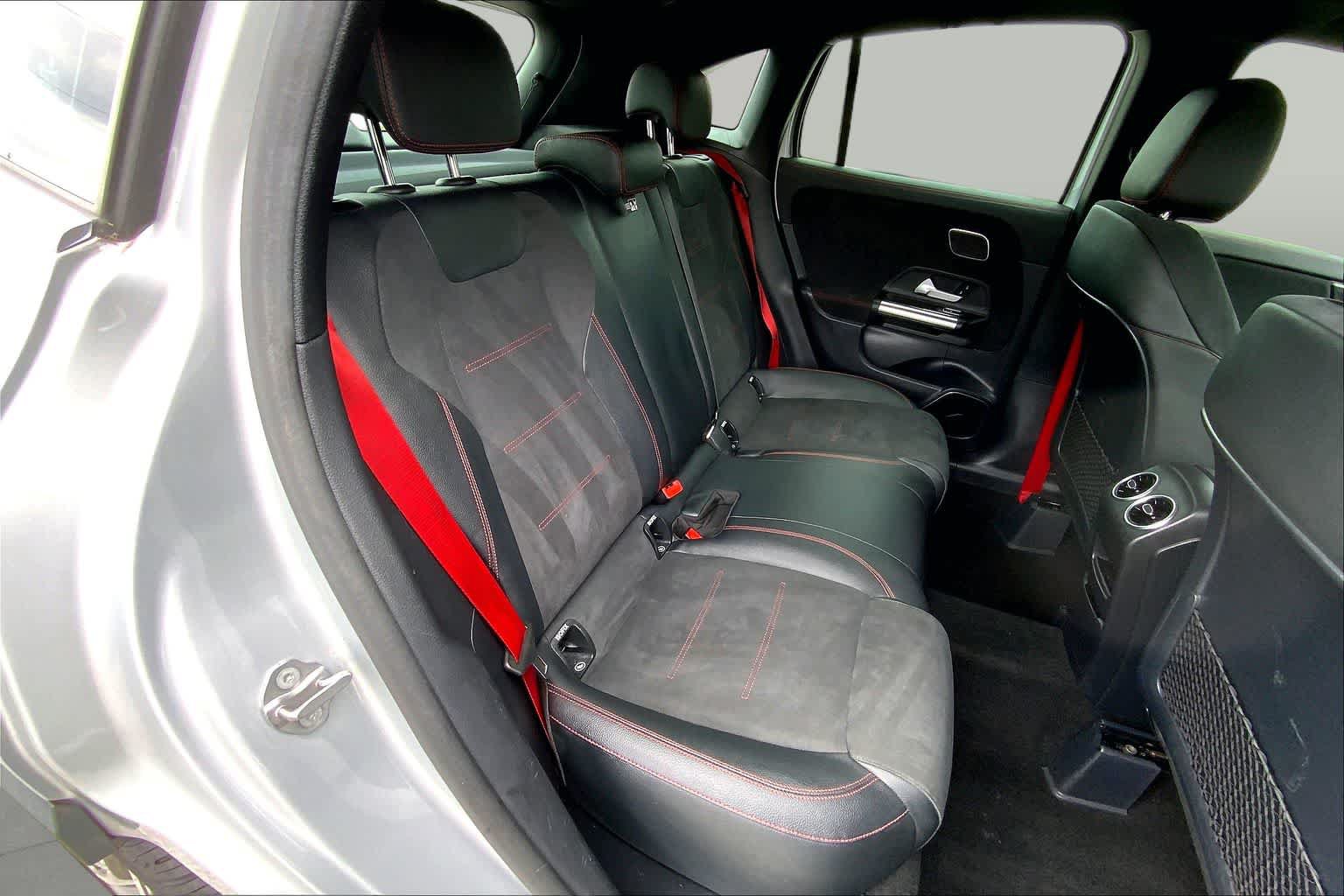 Used 2021 Mercedes-Benz GLA 35 AMG 4MATIC image 20