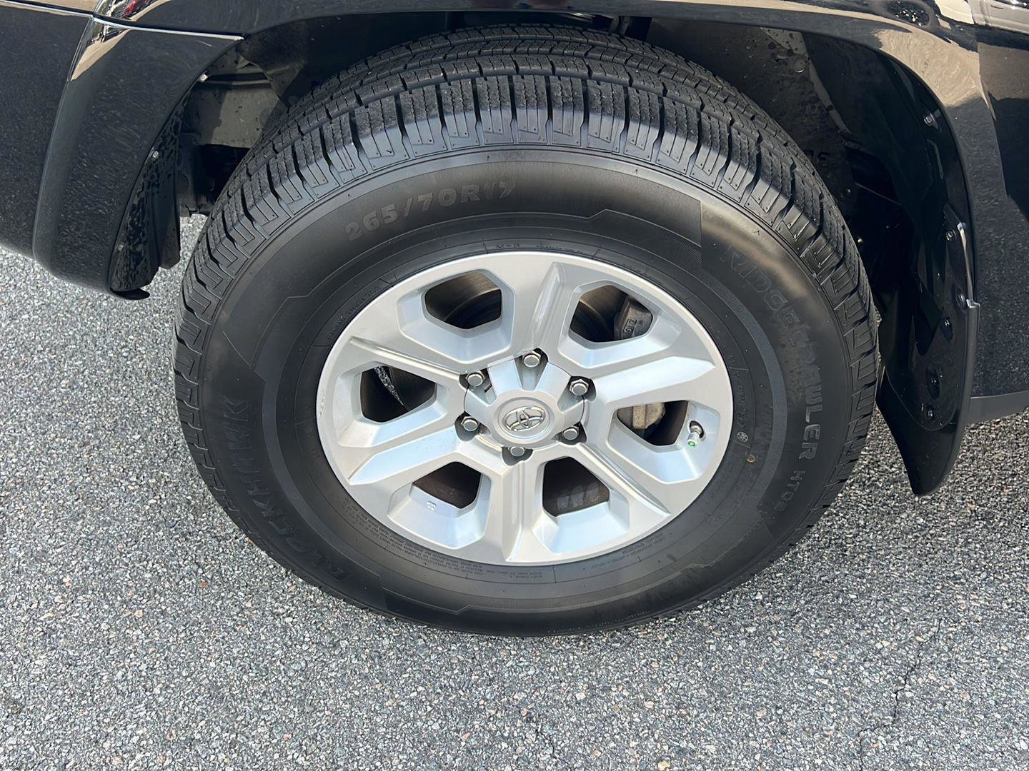 Used 2021 Toyota 4Runner SR5 image 35