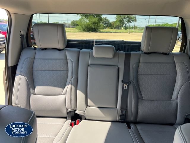 Used 2022 Toyota Tundra Limited w/ Power Package RWD image 31
