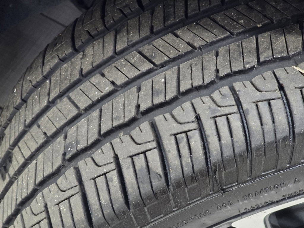 Used 2022 Kia Forte GT-Line w/ GT-Line Premium Package image 9