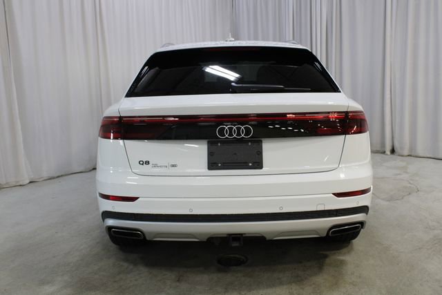 Used 2024 Audi Q8 Prestige w/ Prestige Package image 25