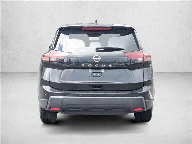 Used 2024 Nissan Rogue S image 6
