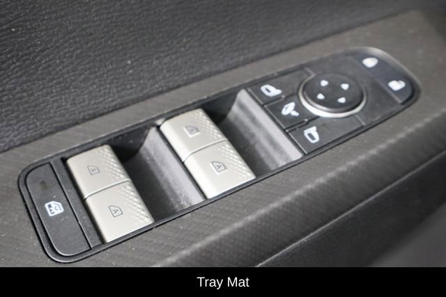 Used 2024 Mitsubishi Outlander SE Black Edition image 21