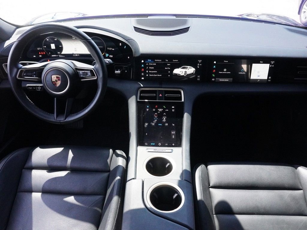 Used 2022 Porsche Taycan RWD image 40