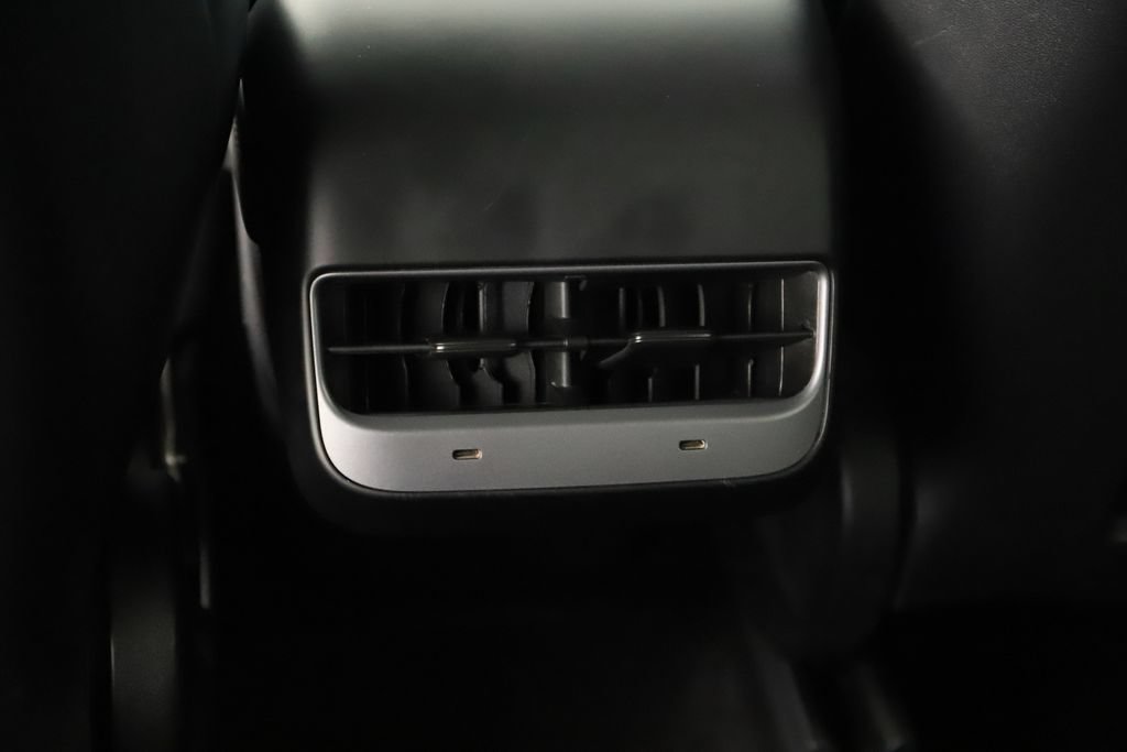 Used 2021 Tesla Model Y Performance AWD/4WD image 21