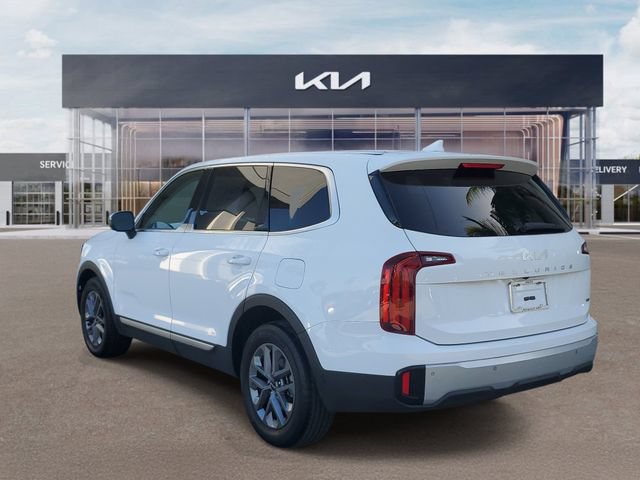 Used 2024 Kia Telluride LX AWD/4WD image 4