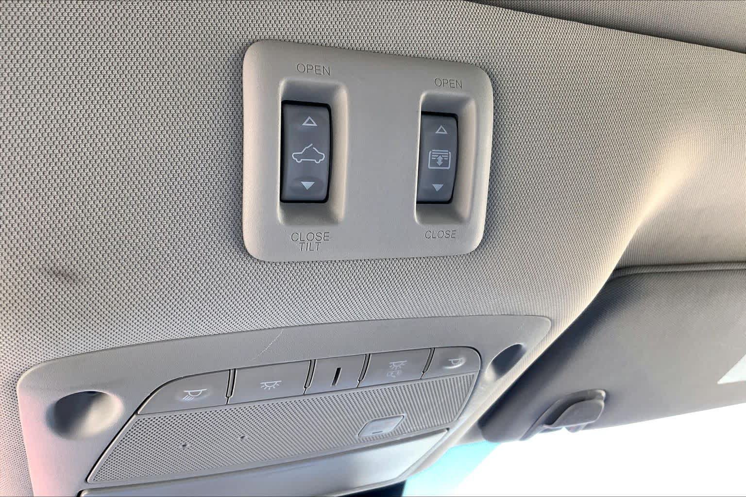 Used 2023 Nissan Murano Platinum w/ Cargo Package AWD/4WD image 34