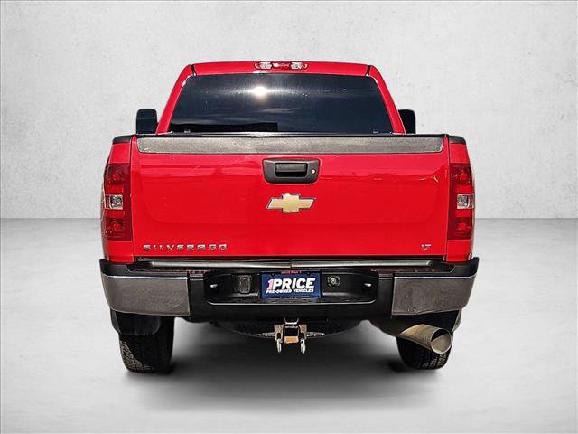 Used 2010 Chevrolet Silverado 2500 LT w/ Interior Plus Package AWD/4WD image 7