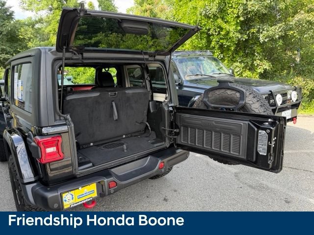 Used 2018 Jeep Wrangler Rubicon AWD/4WD image 34
