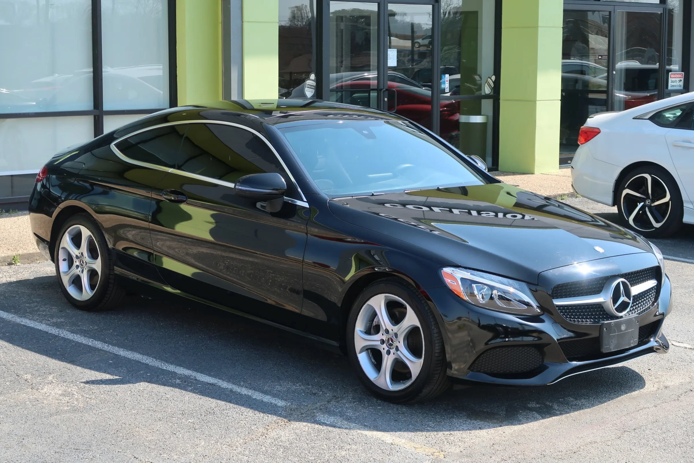 Used 2017 Mercedes-Benz C 300 4MATIC Coupe image 4