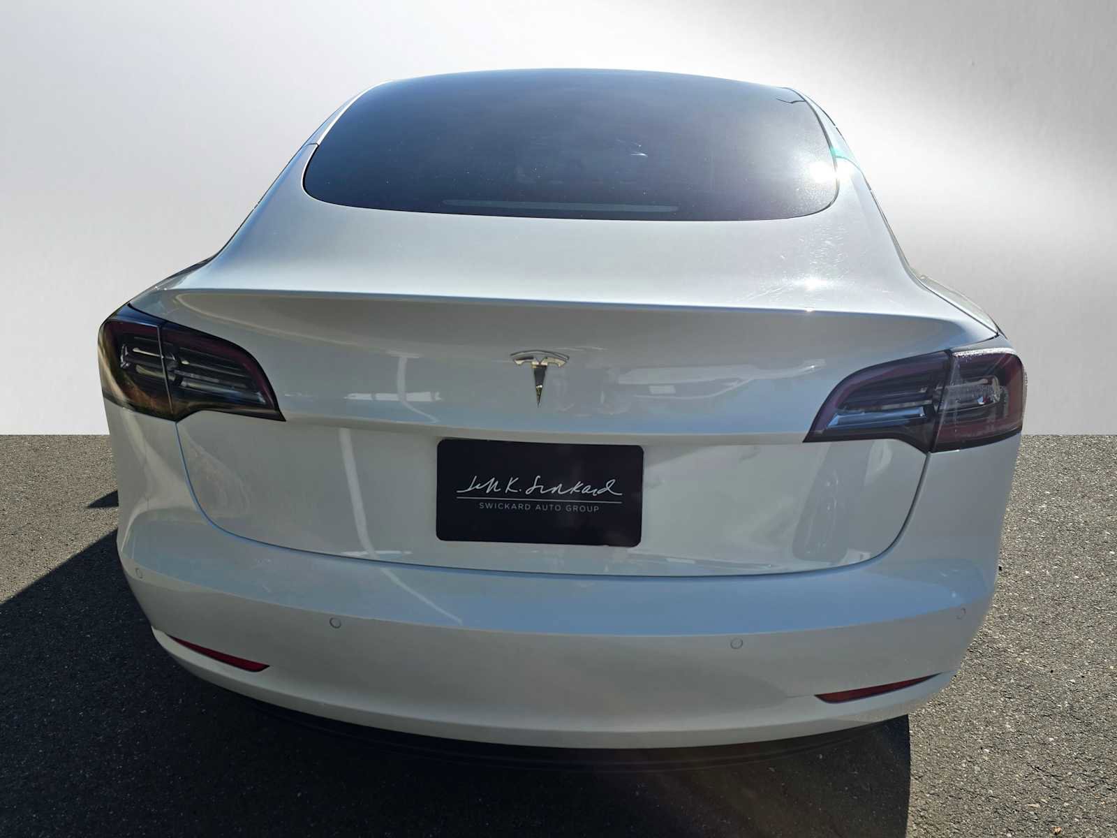 Used 2021 Tesla Model 3 Standard Range Plus RWD image 4
