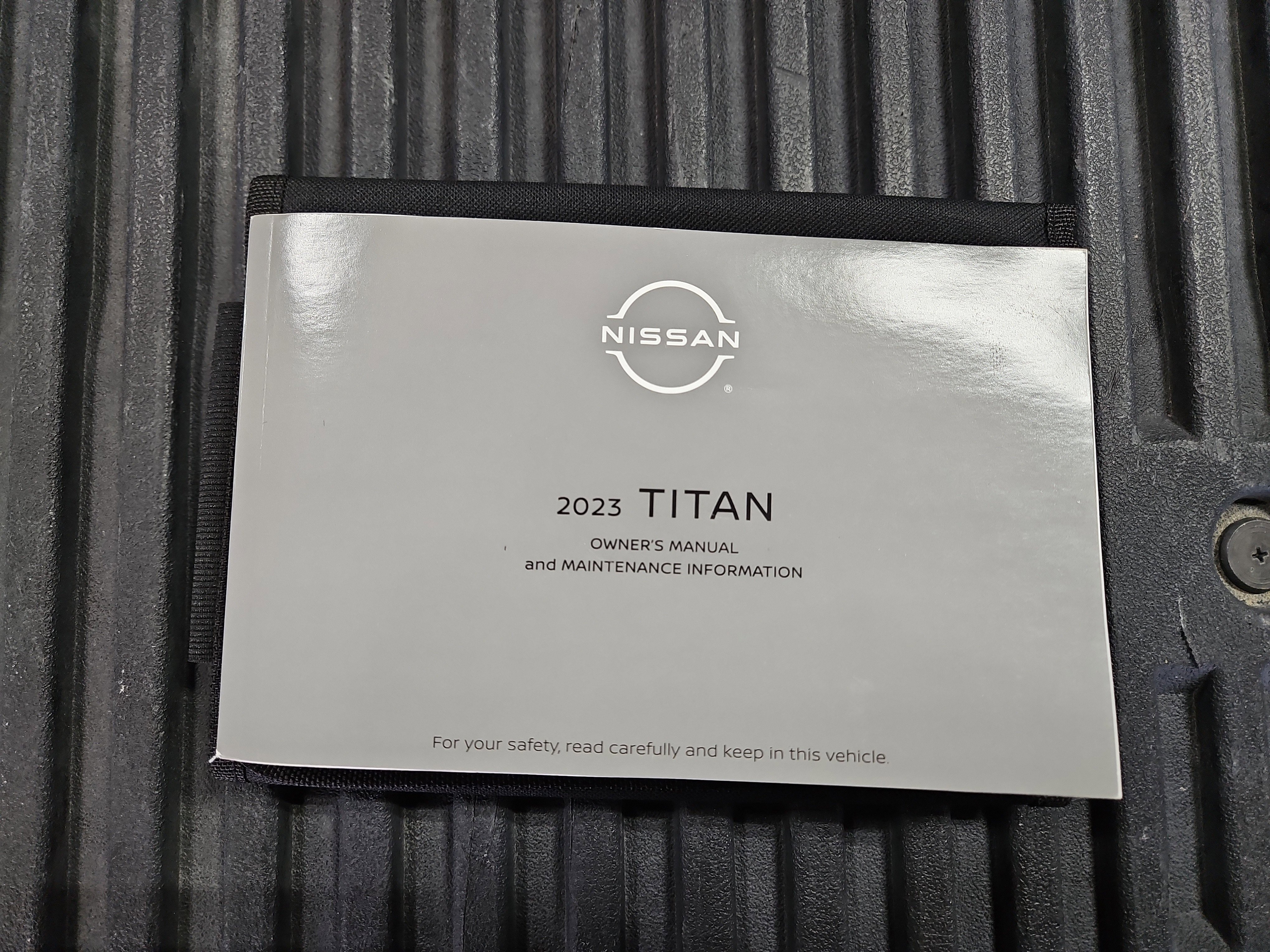 Used 2023 Nissan Titan PRO-4X w/ Pro-4x Utility Package image 29