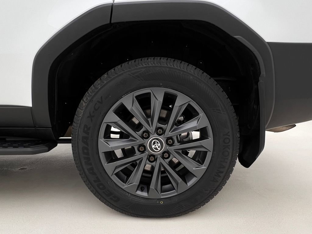 Used 2024 Toyota Land Cruiser w/ Premium Package image 22