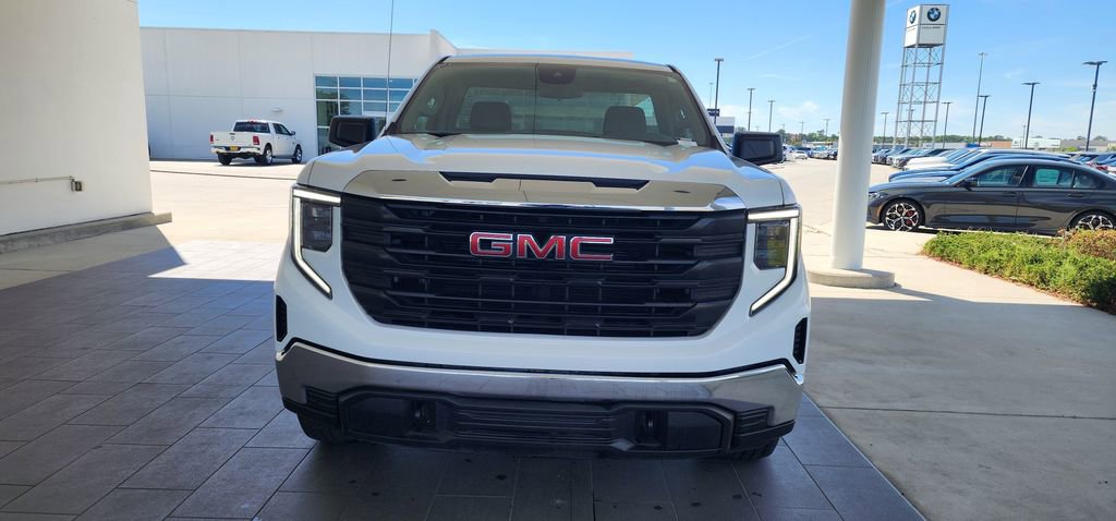 Used 2023 GMC Sierra 1500 Pro w/ Convenience Package AWD/4WD image 3