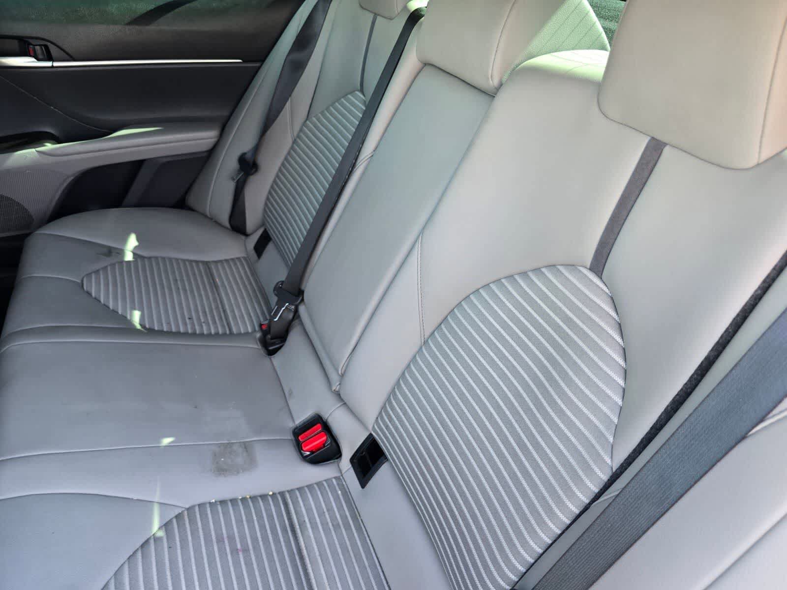 Used 2023 Toyota Camry SE FWD image 13