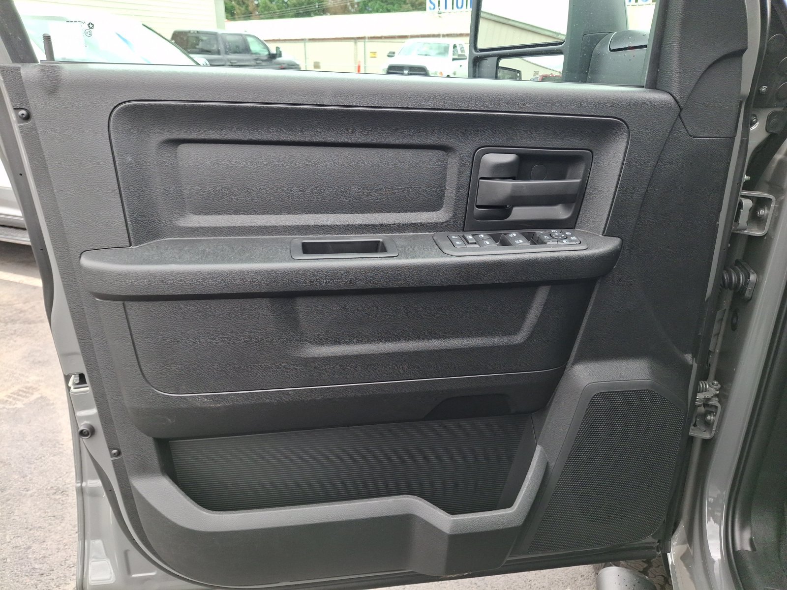 New 2026 RAM 2500 Tradesman AWD/4WD image 13