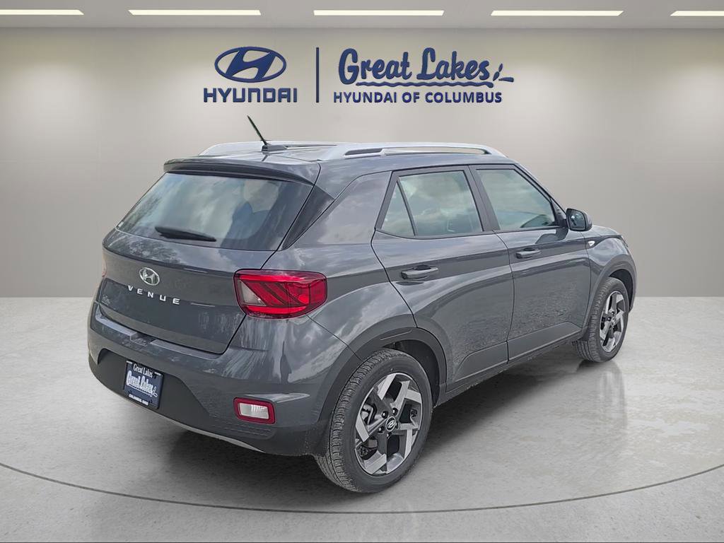 New 2026 Hyundai Venue SEL FWD image 5