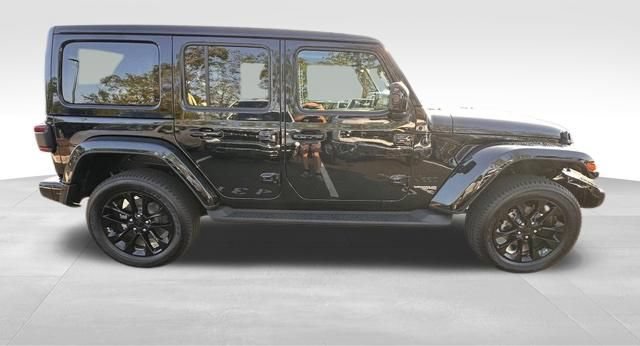 Used 2021 Jeep Wrangler Unlimited Sahara AWD/4WD image 10