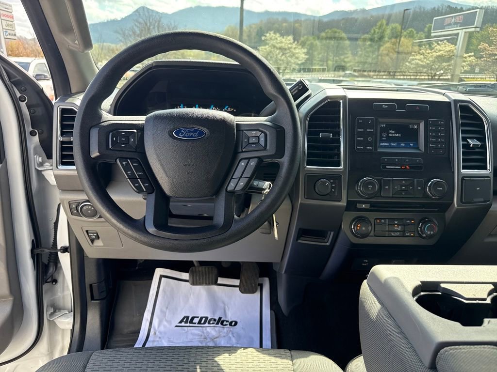 Used 2016 Ford F150 XLT AWD/4WD image 21