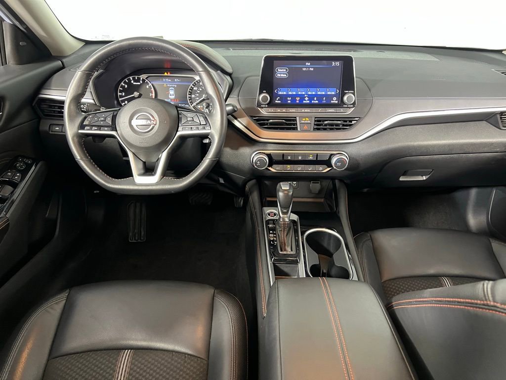 Used 2023 Nissan Altima 2.5 SR image 14