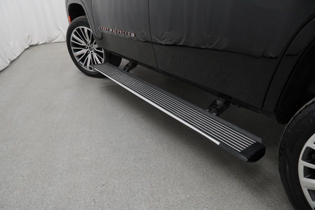 Certified 2024 Jeep Grand Wagoneer Series III w/ Rear Seat Video Group 1 image 48