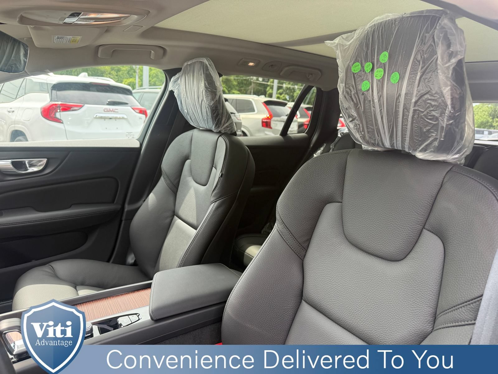New 2026 Volvo V60 B5 Cross Country Plus w/ Climate Package AWD/4WD image 13