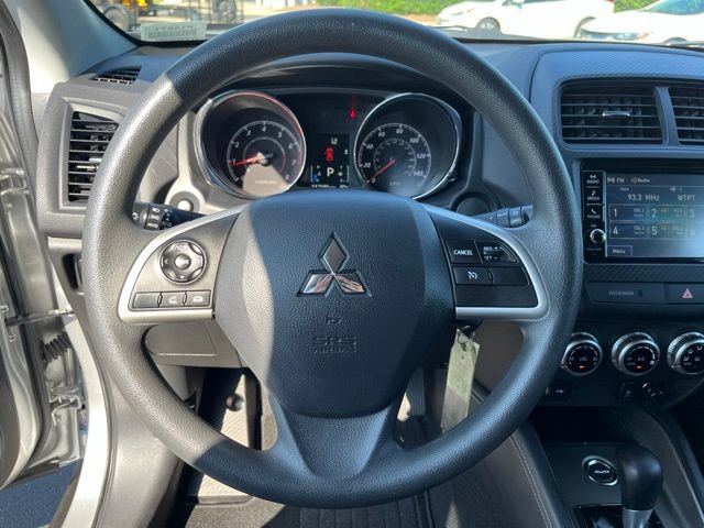 Used 2025 Mitsubishi Outlander Sport ES AWD/4WD image 20
