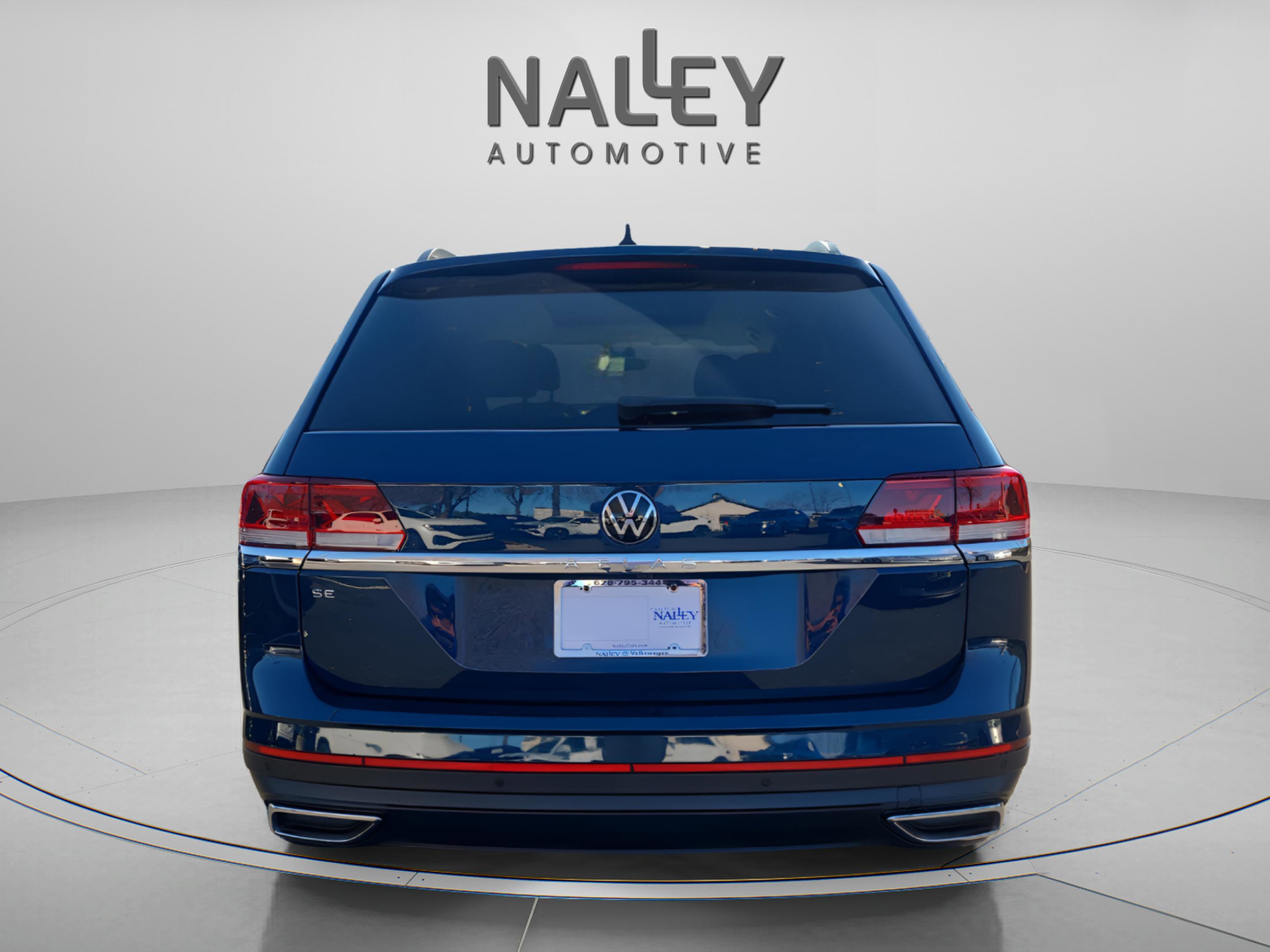 Used 2023 Volkswagen Atlas SE image 4