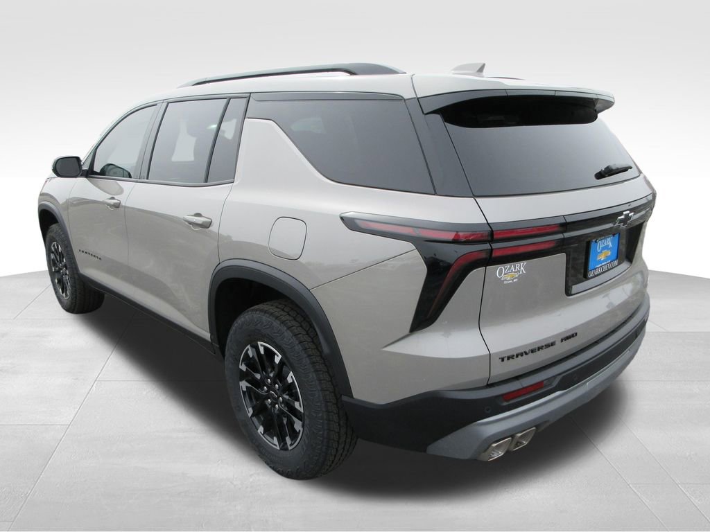 New 2026 Chevrolet Traverse Z71 image 3