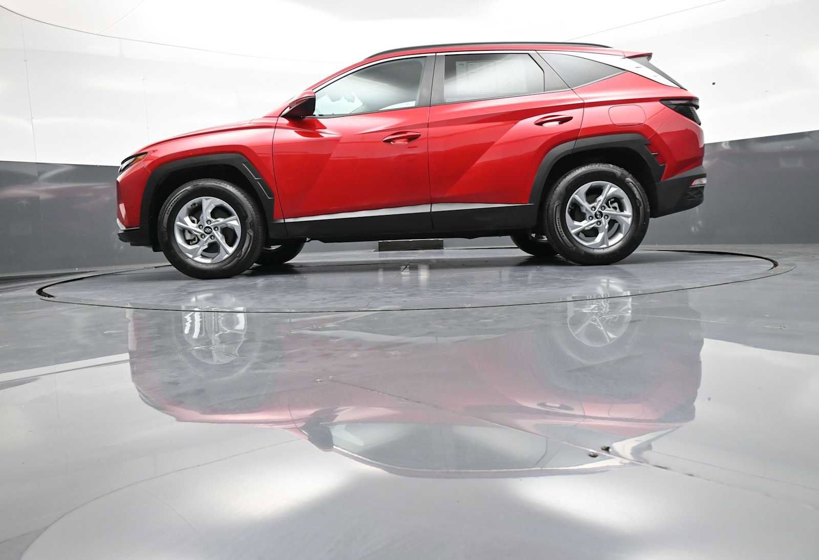 Certified 2023 Hyundai Tucson SEL AWD/4WD image 32