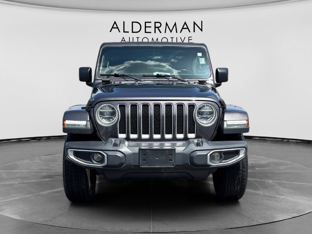 Used 2018 Jeep Wrangler Unlimited Sahara w/ Dual Top Group AWD/4WD image 8