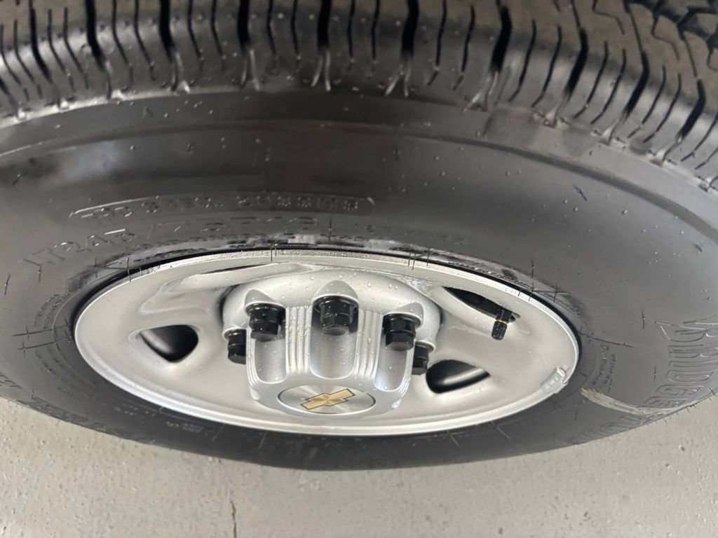 New 2025 Chevrolet Express 2500 Work Van w/ Driver Convenience Package image 21