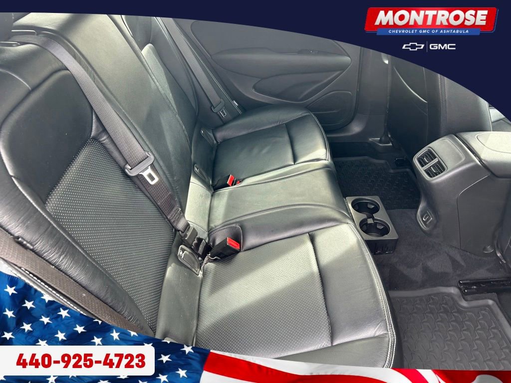 Used 2019 Buick Regal Preferred w/ Sights and Sounds Package AWD/4WD image 29