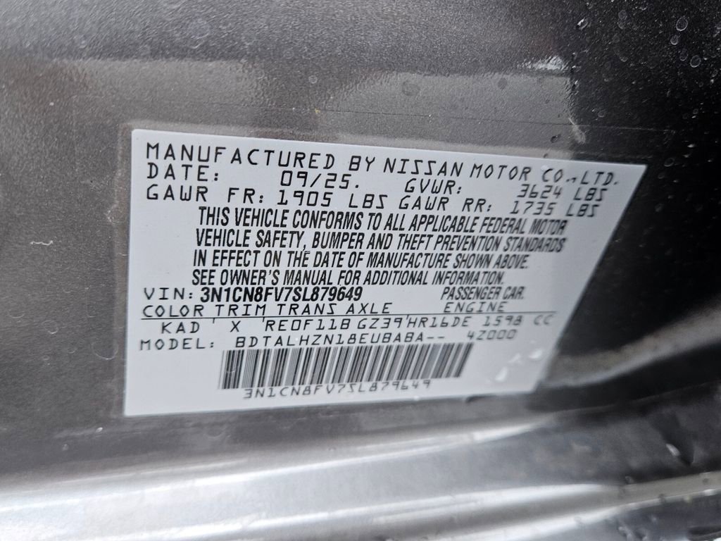 New 2025 Nissan Versa SR w/ Trunk Package image 19