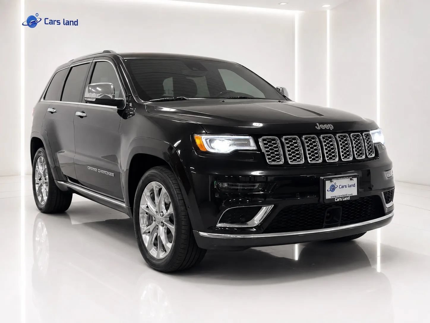 Used 2019 Jeep Grand Cherokee Summit AWD/4WD image 1
