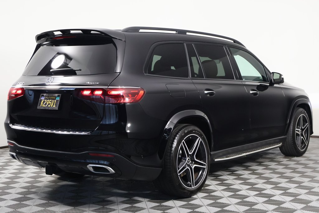 Used 2024 Mercedes-Benz GLS 450 4MATIC image 4