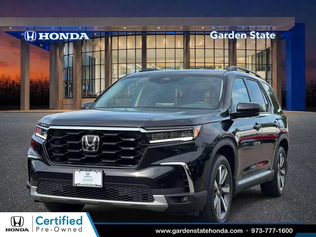 Certified 2025 Honda Pilot Elite