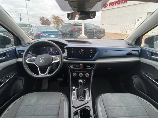 Used 2023 Volkswagen Taos SE image 17