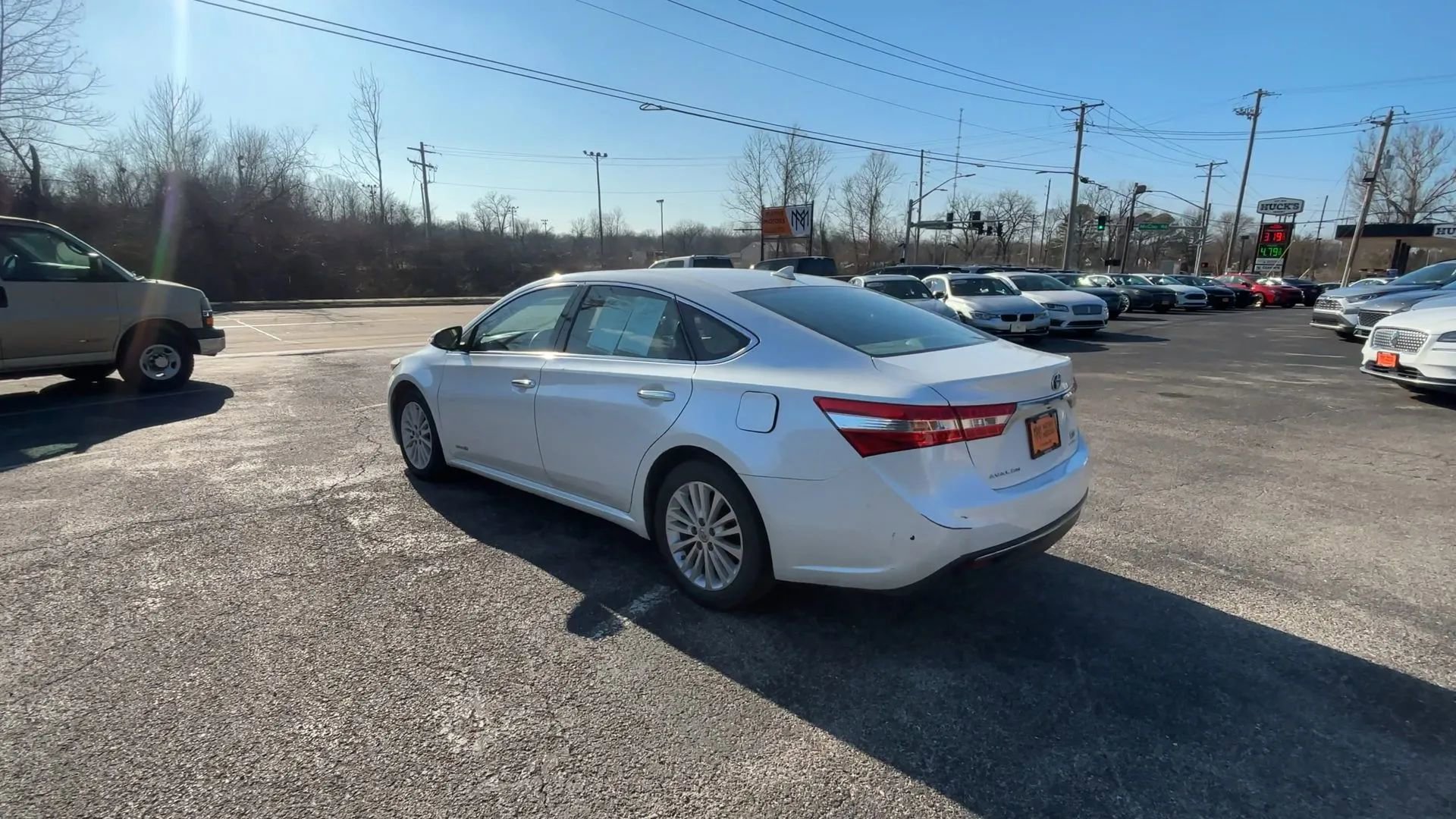 Used 2014 Toyota Avalon Limited w/ Technology Package image 6