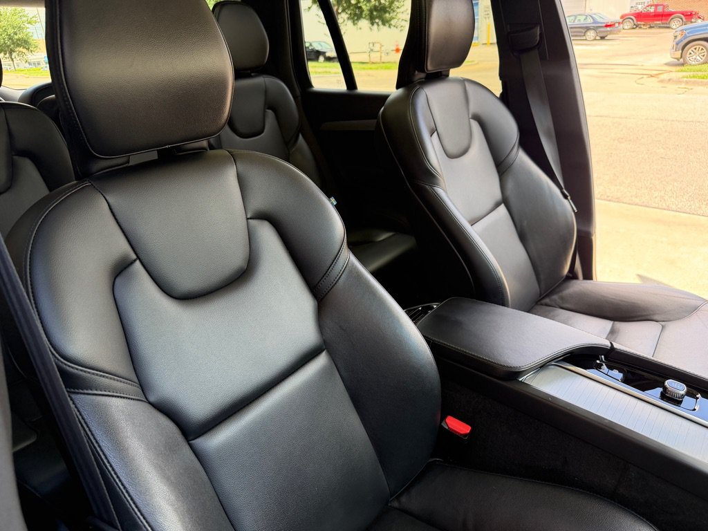 Used 2024 Volvo XC90 B5 Core AWD/4WD image 34