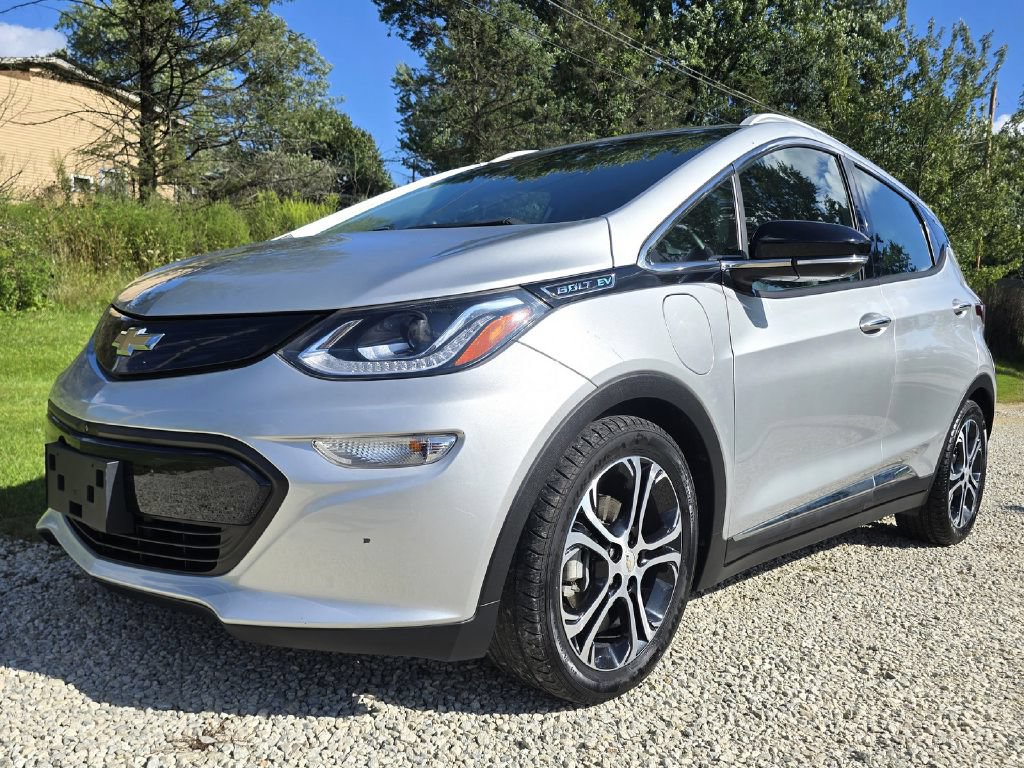 Used 2018 Chevrolet Bolt Premier w/ Driver Confidence II Package FWD image 6