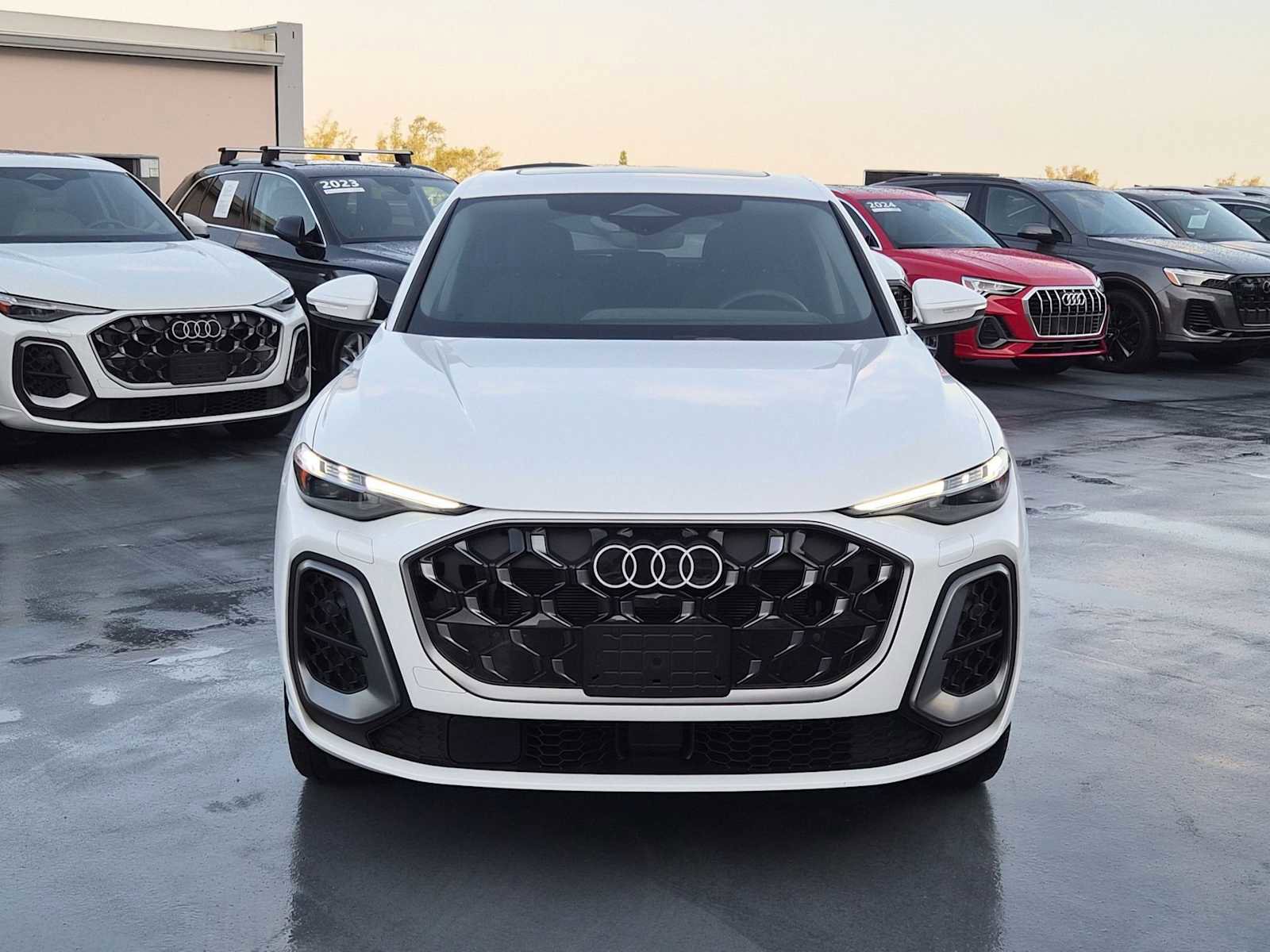 Certified 2025 Audi Q5 Premium Plus w/ Premium Plus image 9