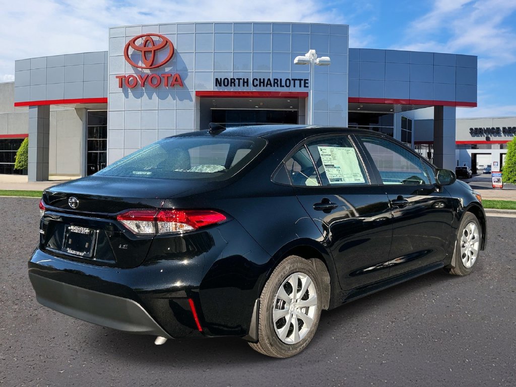 New 2027 Toyota Corolla LE FWD image 8