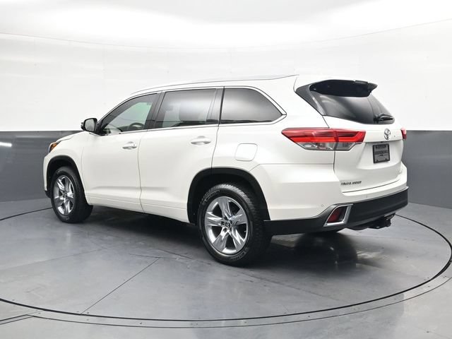 Used 2019 Toyota Highlander Limited FWD image 7