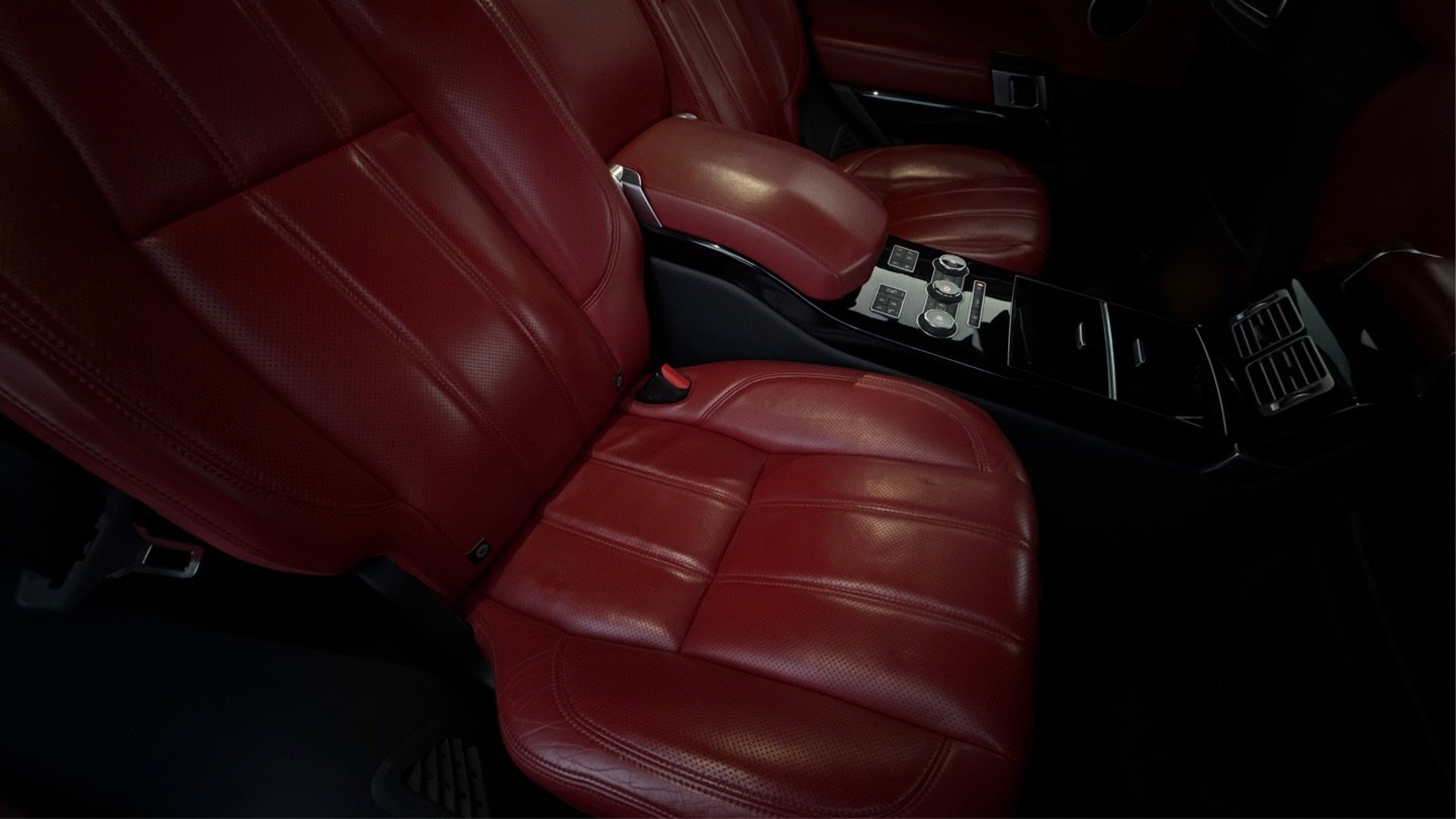 Used 2017 Land Rover Range Rover Autobiography image 44